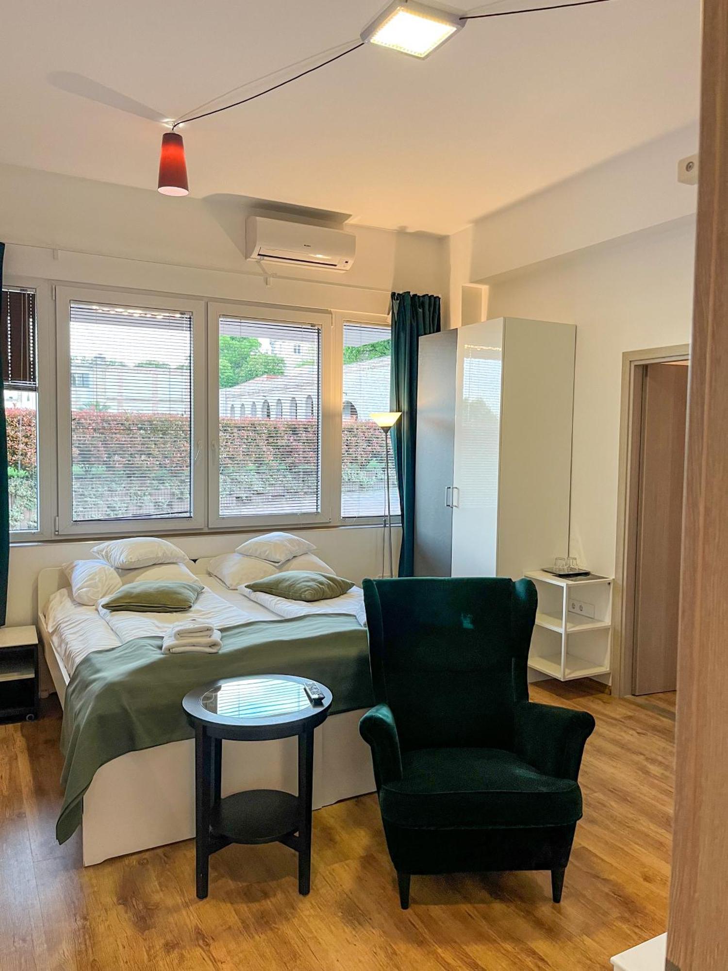 בודפשט Boutique Hotel & Event Center מראה חיצוני תמונה